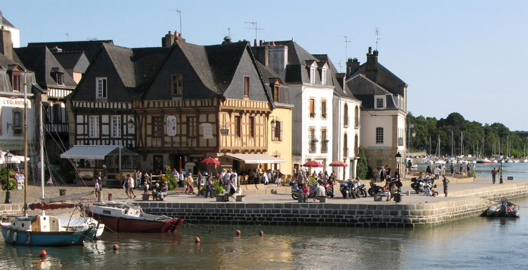 Auray